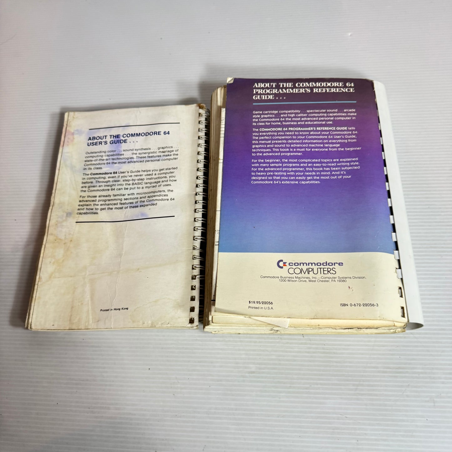Commodore 64 Manuals x 2 Manuals : (Vintage 1984) (2544)