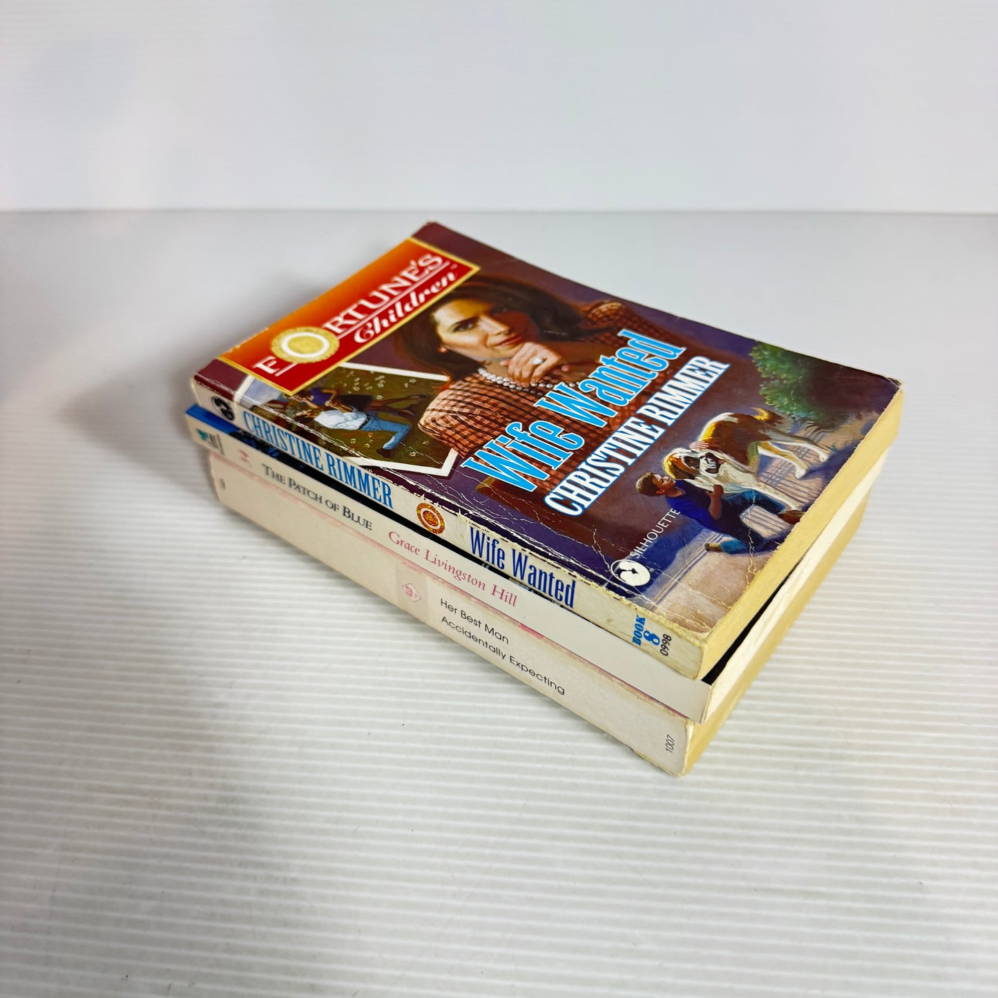 Romance Mixed Theme Book Bundle : 3 x Books 4 x Stories (2509)