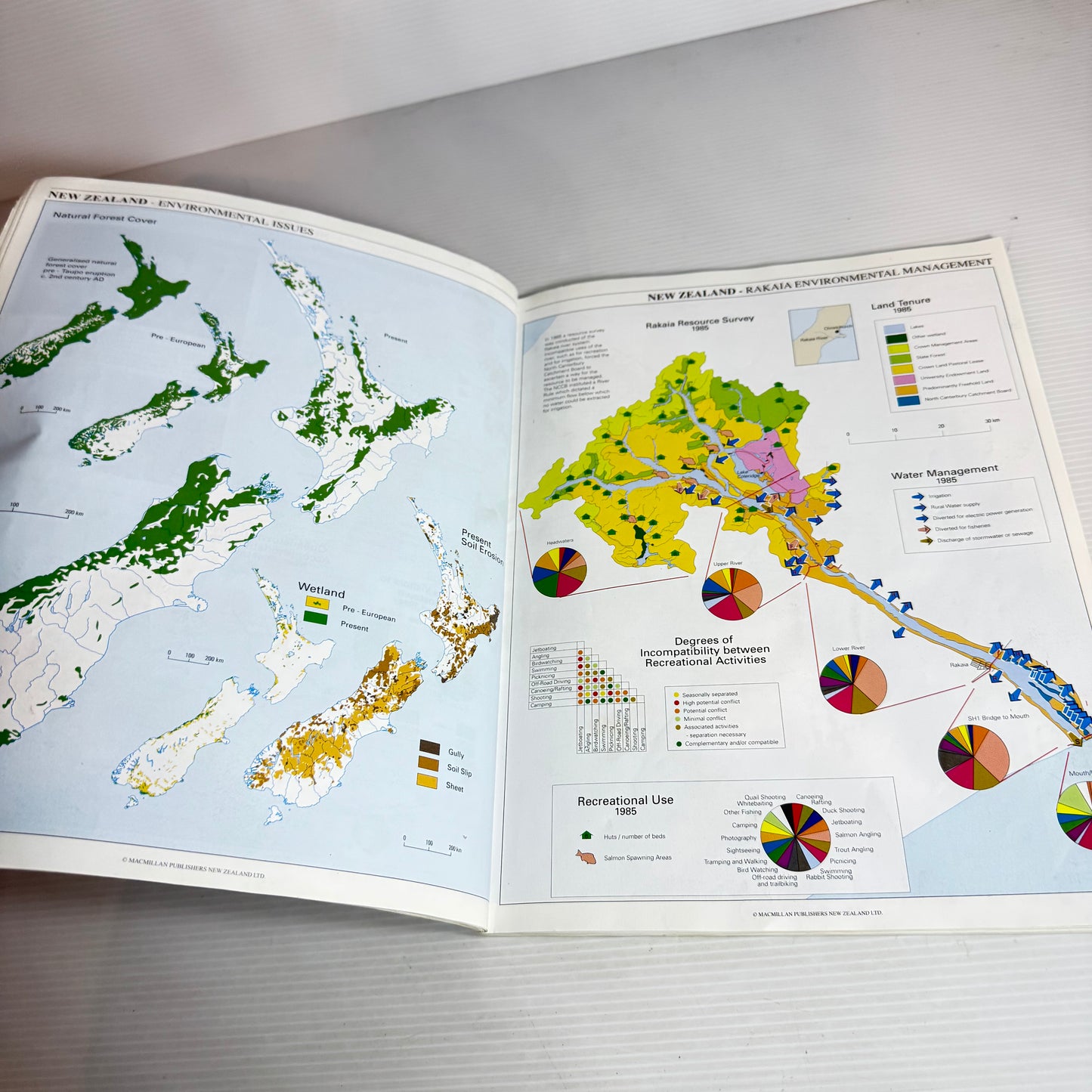Macmillan New Zealand World Atlas