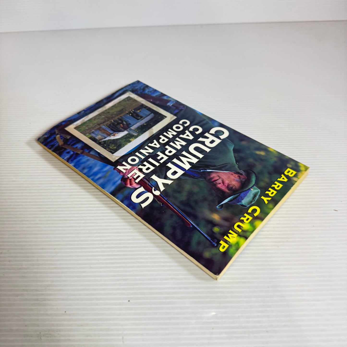 Crumpy's Campfire Companion - Barry Crump