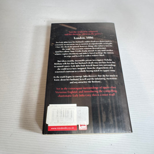 Silent In The Grave - Deanna Raybourn