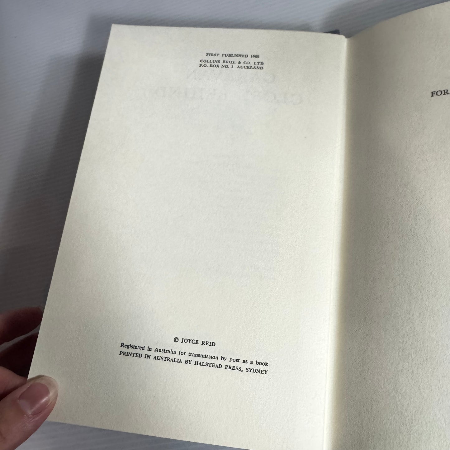A Caravan Close Behind - Joyce Reid (Vintage 1965 First Edition)