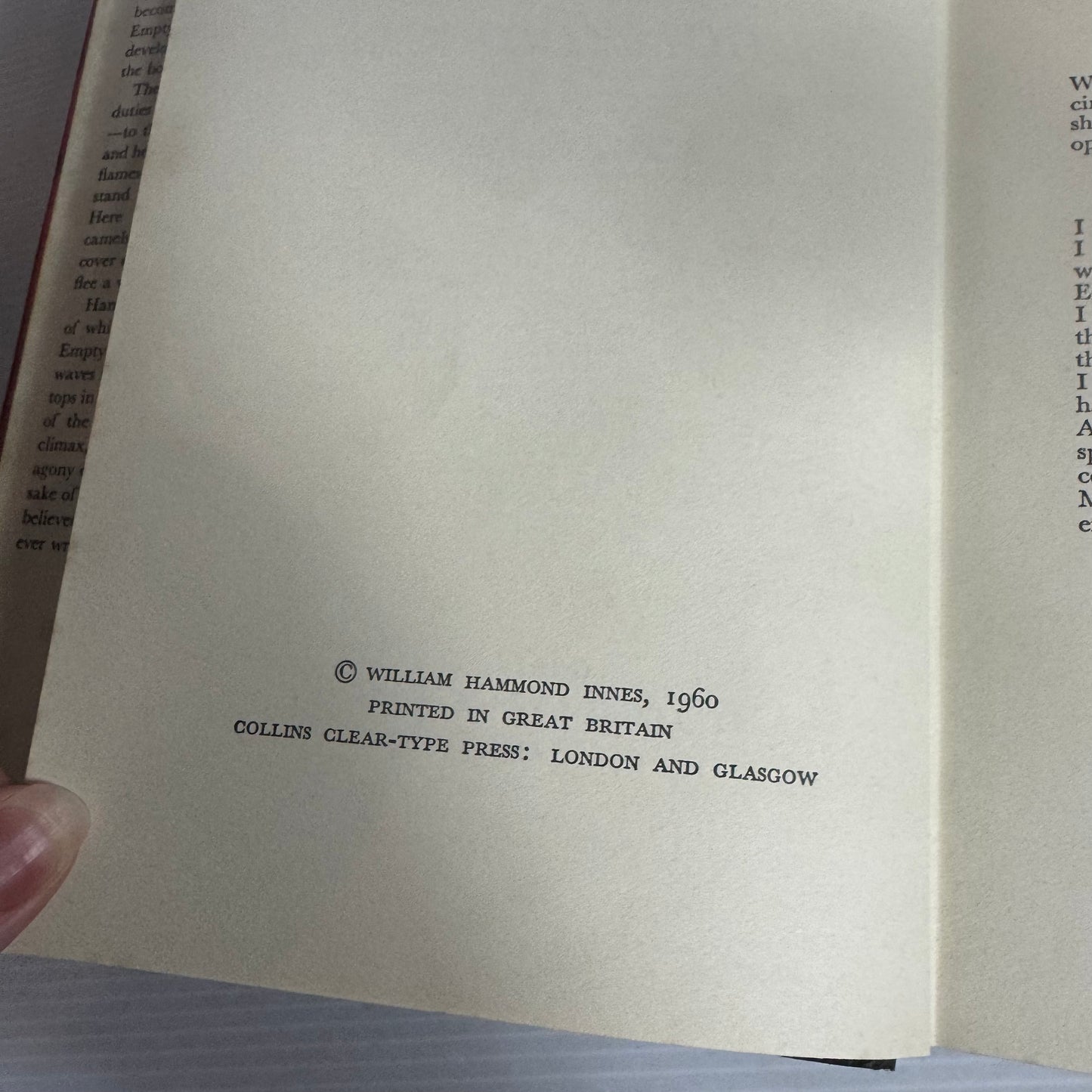 The Doomed Oasis - Hammond Innes (Vintage 1960)