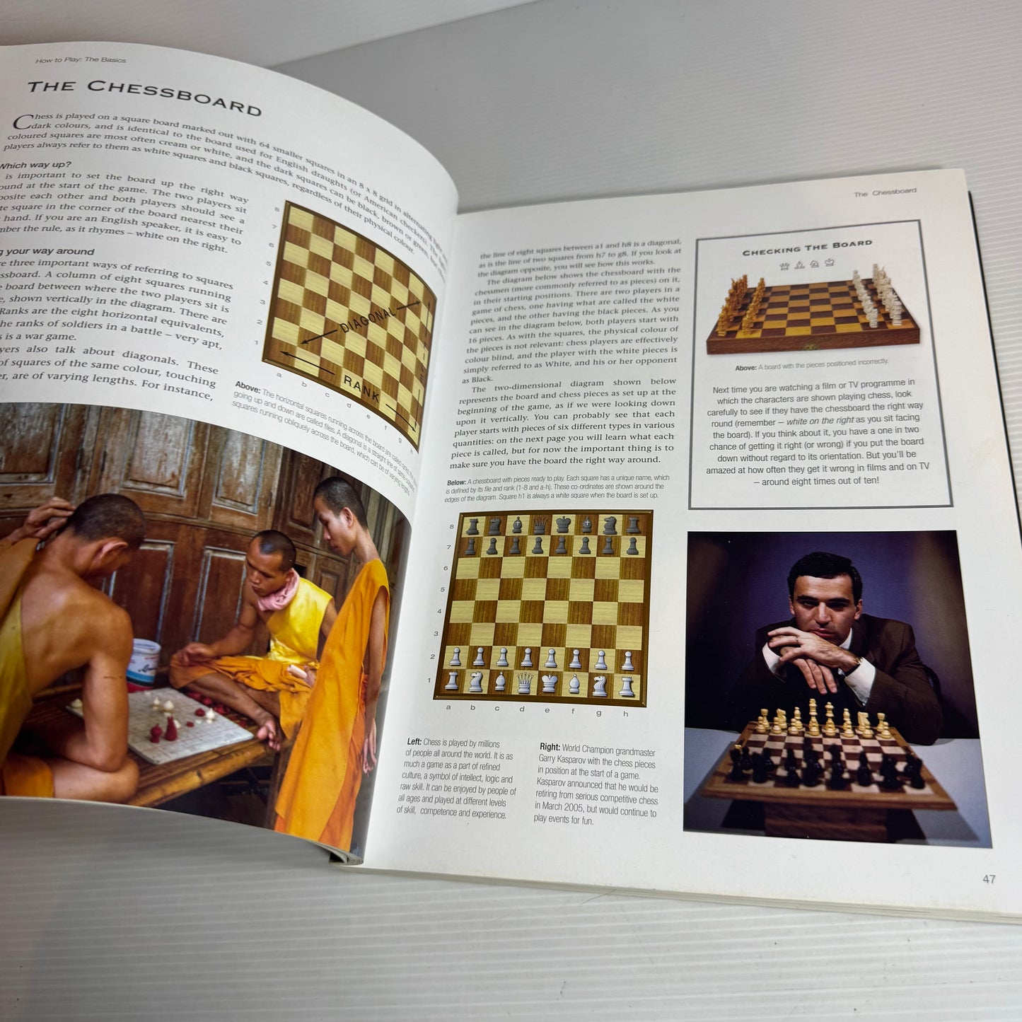 Learn To Play Winning Chess: History, Rules, Skills And Tactics - John Saunders
