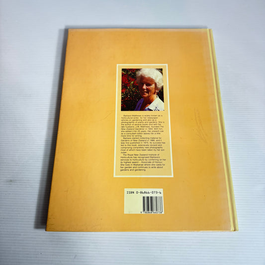 Gardens of New Zealand - Barbara Matthews