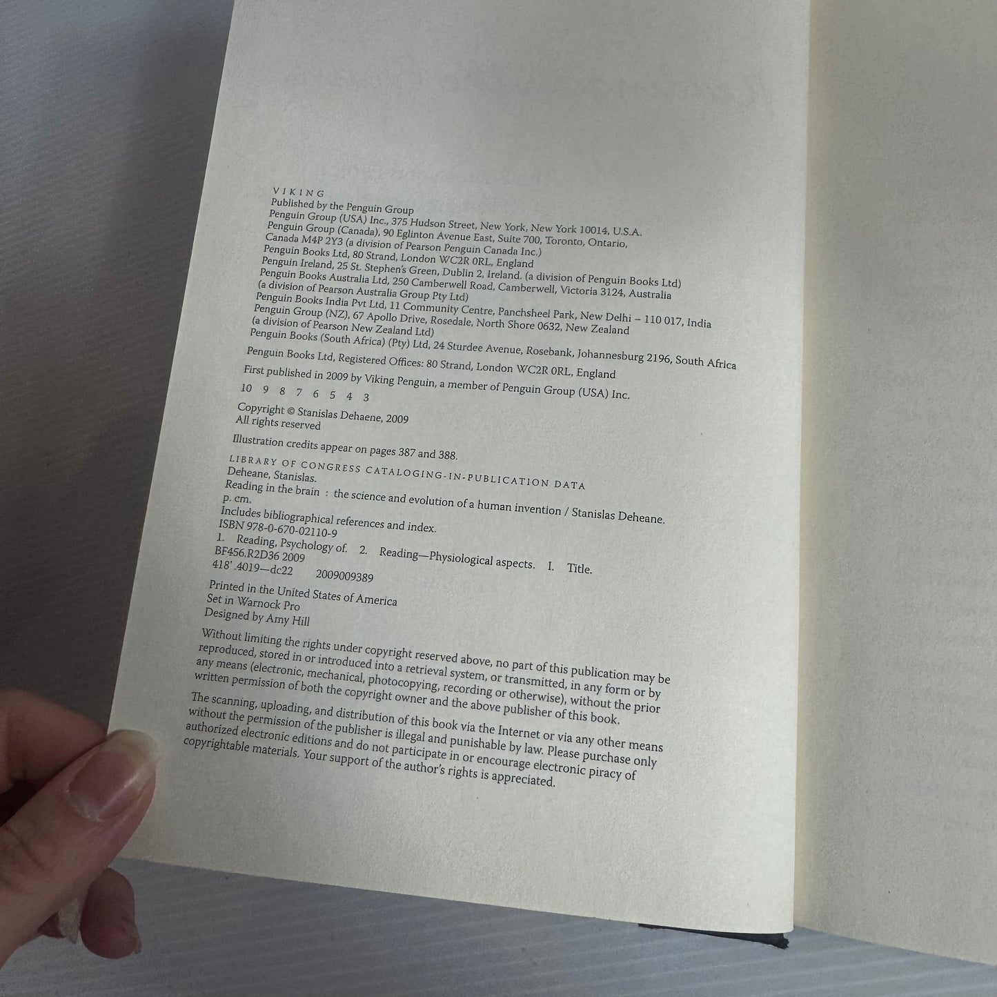 Reading in the Brain : The Science and Evolution of a Human Invention - Stanislas Dehaene