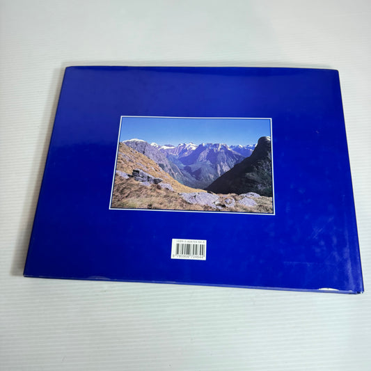 Game Animals of New Zealand : A Portfolio - Gordon Roberts