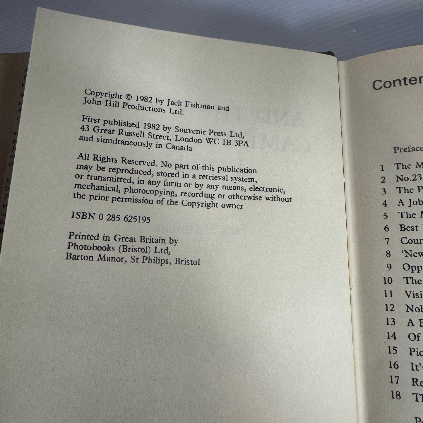 And The Walls Came Tumbling Down - Jack Fishman (Vintage 1982 First Edition)