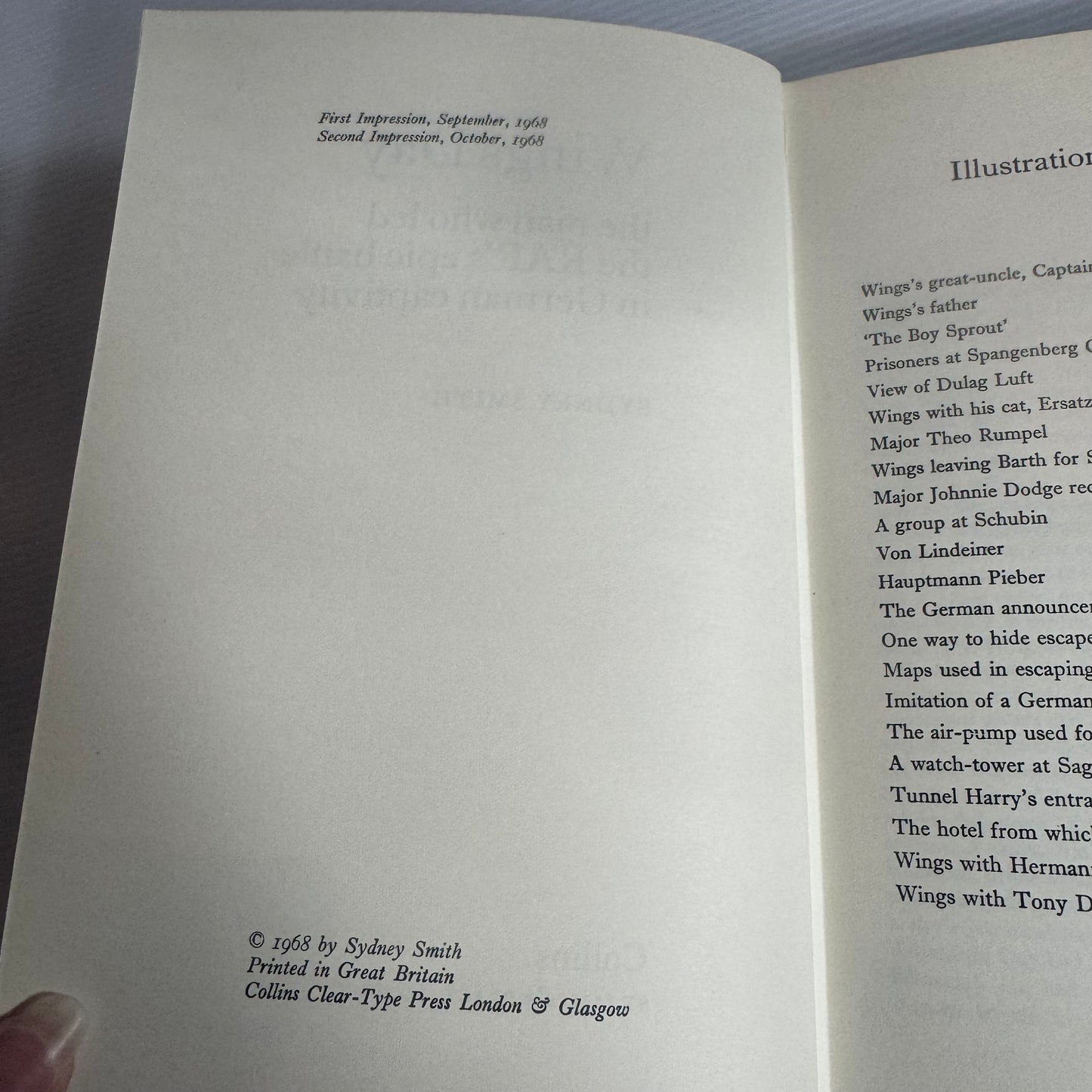 Wings Day : The Story of the Man Who Led the RAF's Epic Battle in German Captivity - Sydney Smith (Vintage 1968)