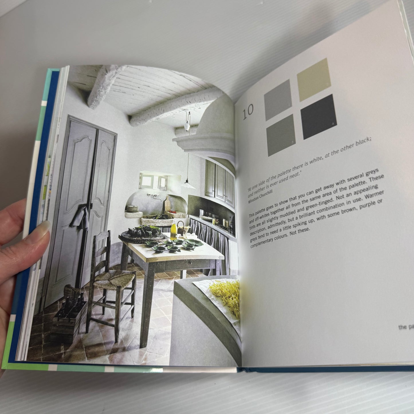 Kevin McCloud's Colour Now : An Expert Guide to Choosing Colour for Your Home