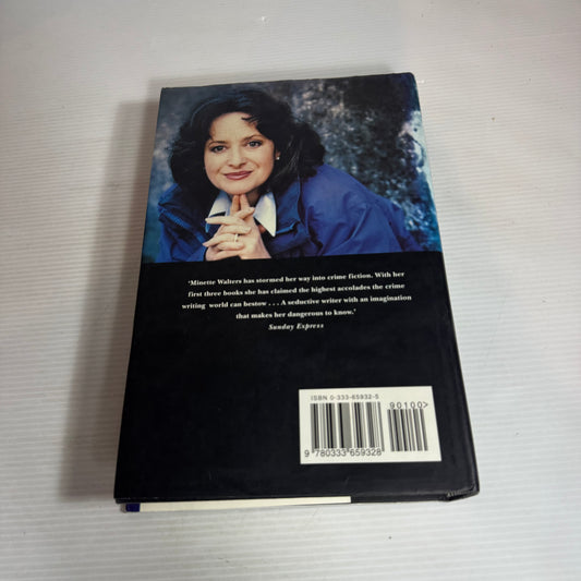 The Echo - Minette Walters