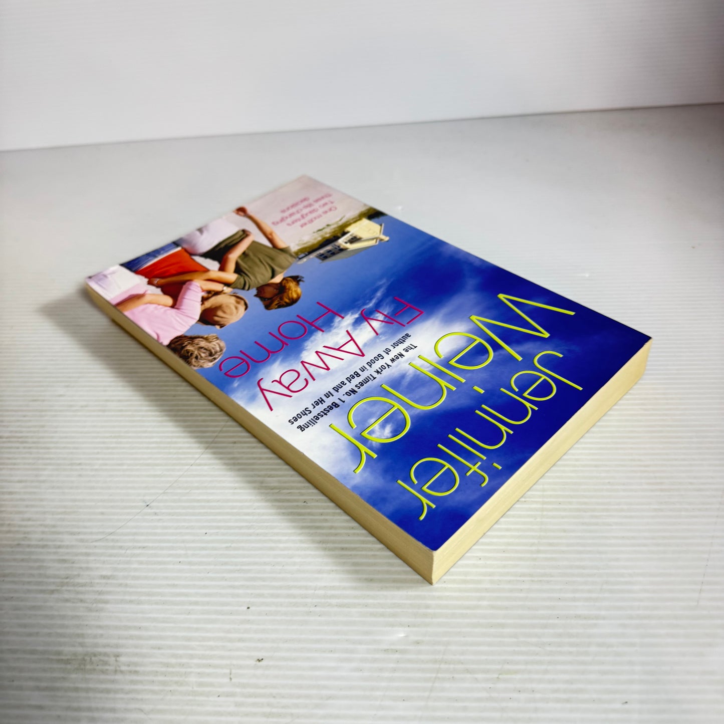 Fly Away Home - Jennifer Weiner