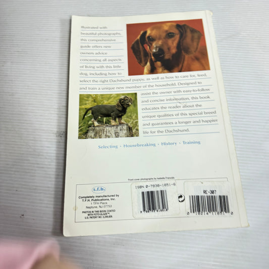 The Guide to Owning a Dachshund (Vintage 1970)