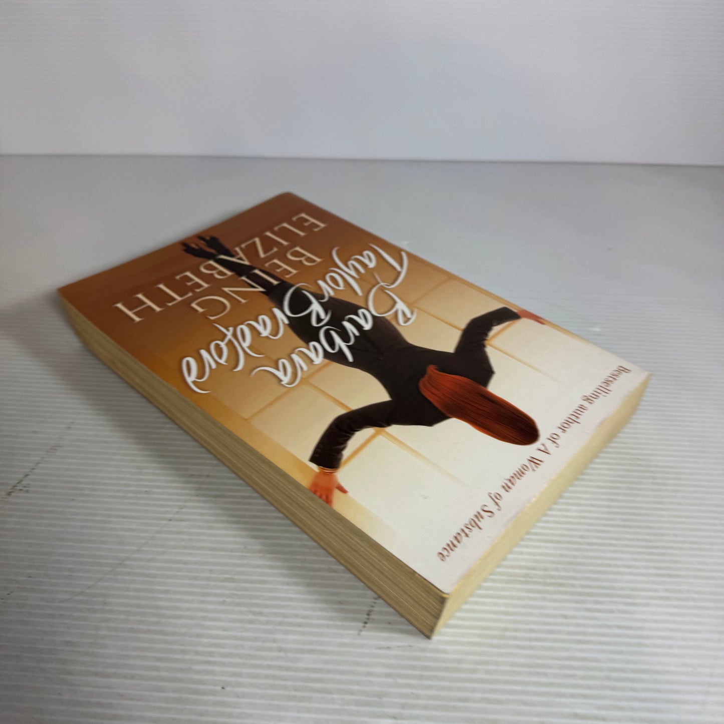 Being Elizabeth - Barbara Taylor Bradford