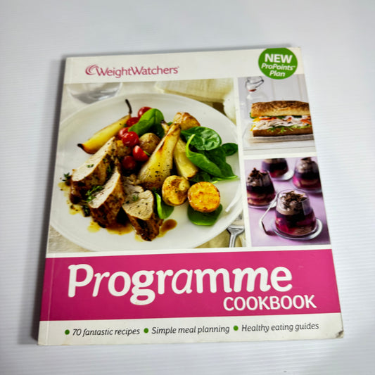 Weight Watchers Book Bundle x 4 : Programme Cookbook, Cook Easy, Cook Tasty, Eat & Enjoy (3105)