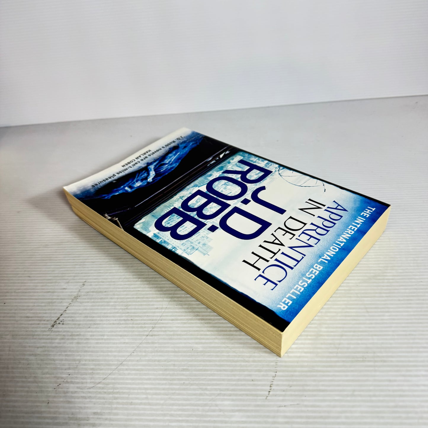 Apprentice in Death - J. D. Robb
