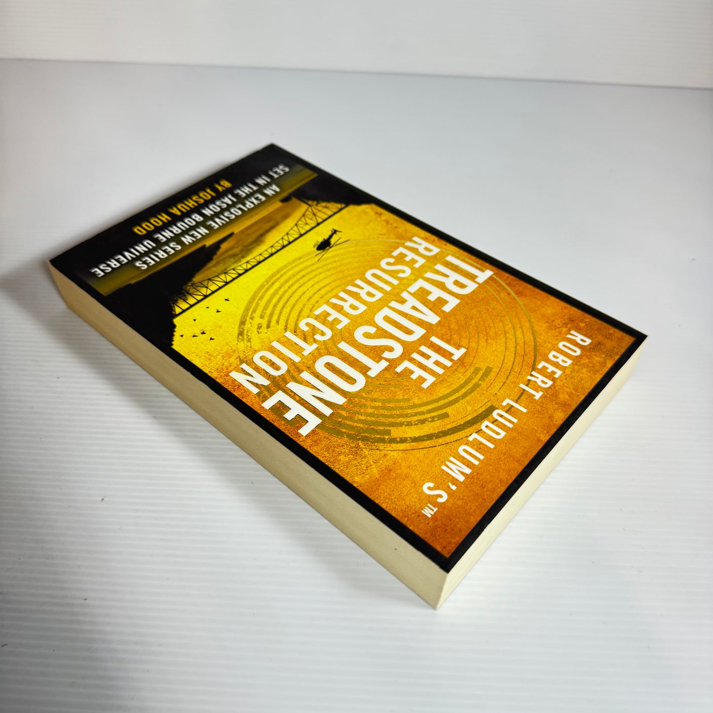 Robert Ludlum's The Treadstone Resurrection - Joshua Hood