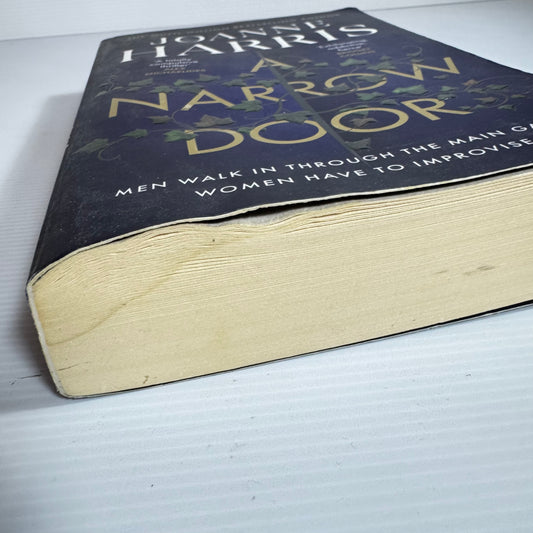 The Narrow Door - Joanne Harris