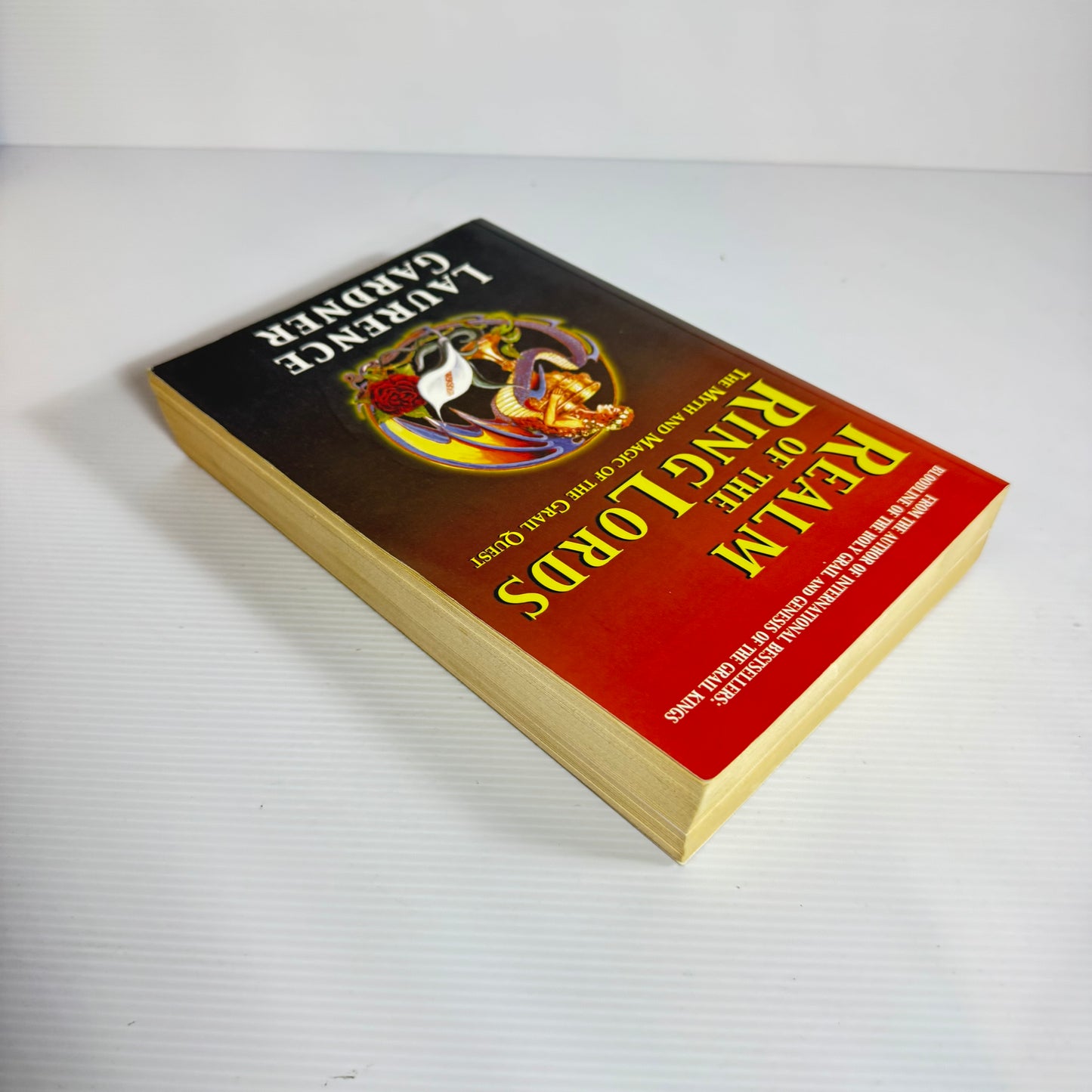 Realm of the Ring Lords : The Myth and Magic of the Grail Quest - Laurence Gardner