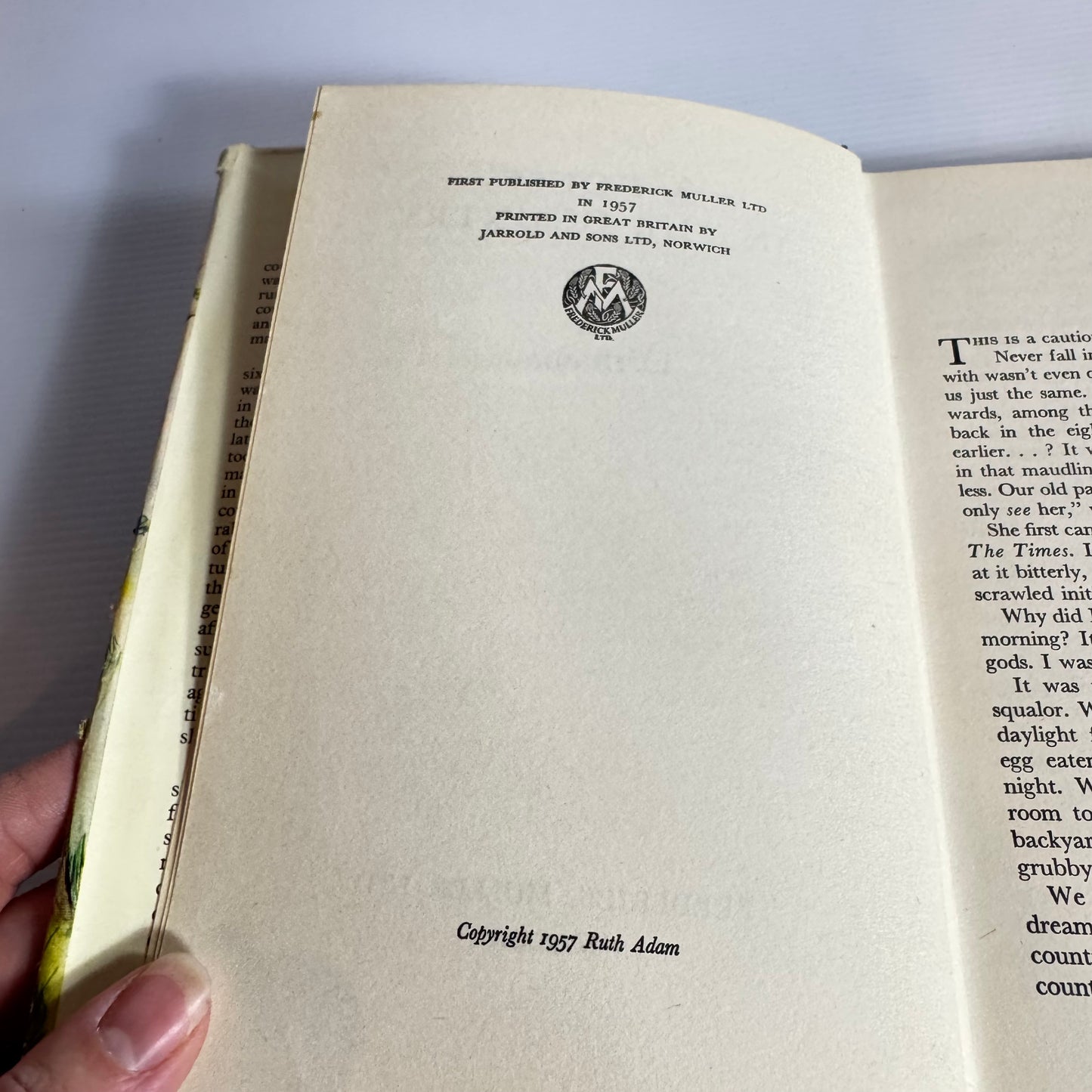 A House In The Country - Ruth Adam (Vintage 1963 First Edition)