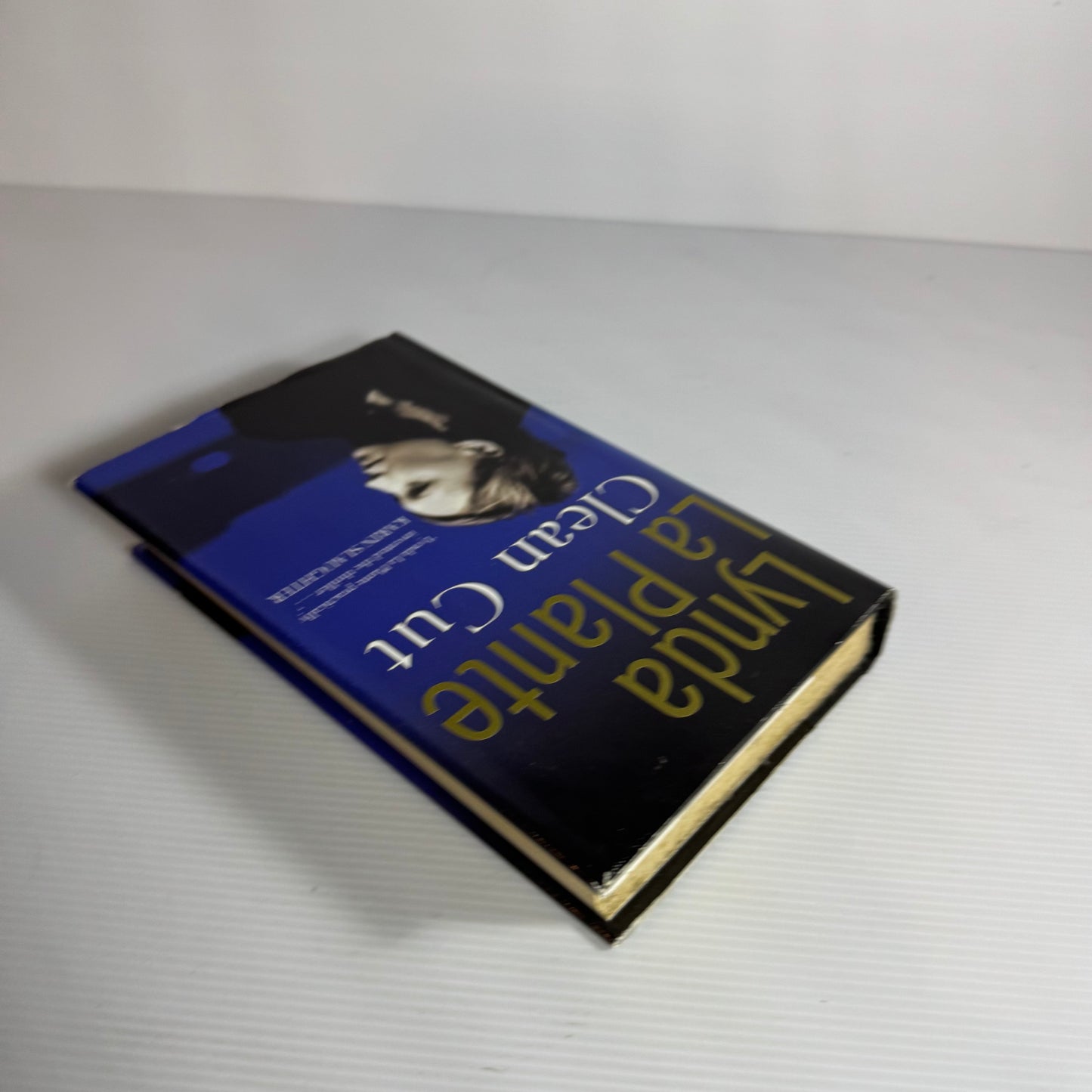 Clean Cut - Lynda La Plante