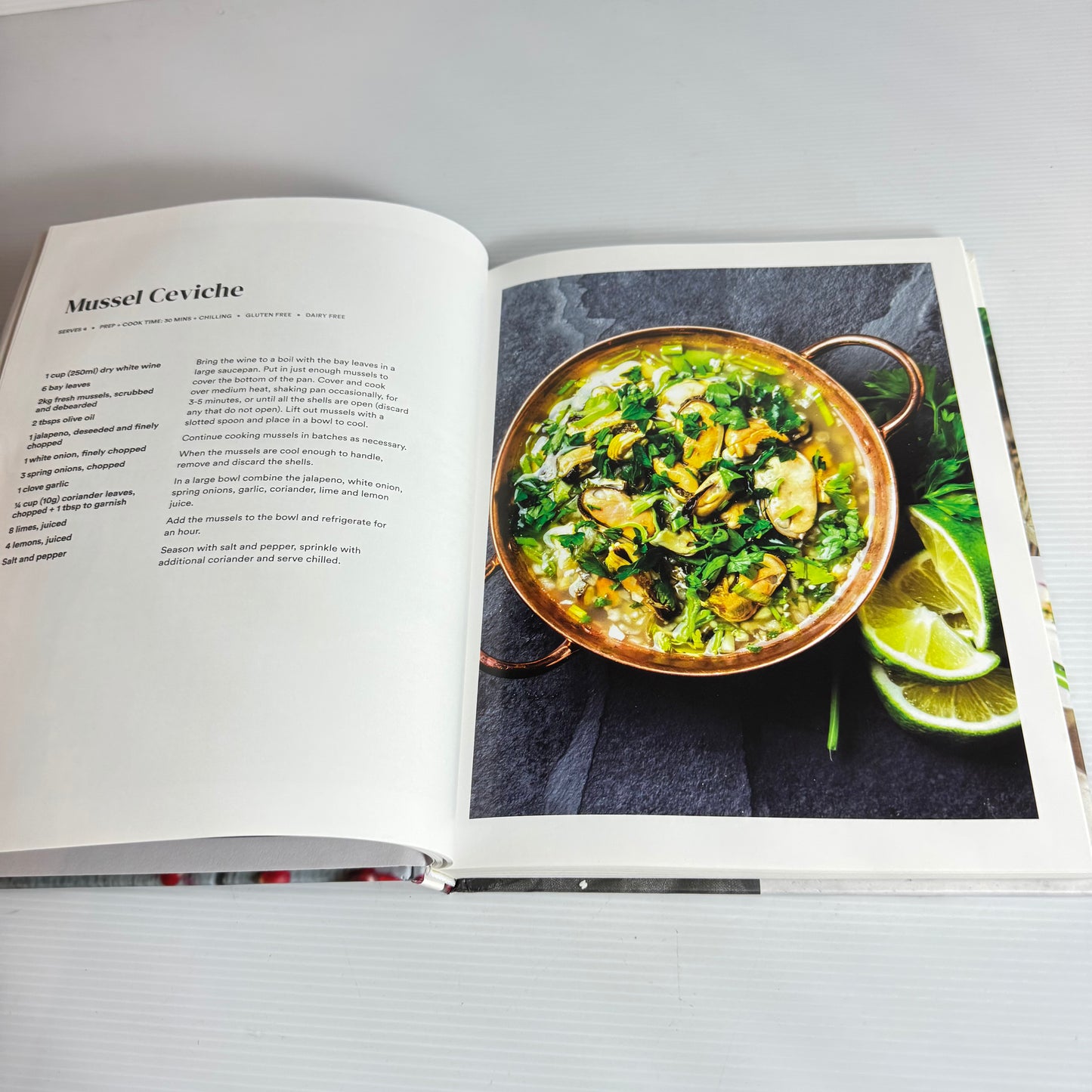 Bowls and Salads : Food For A Happy Healthy Life - 150 Recipes