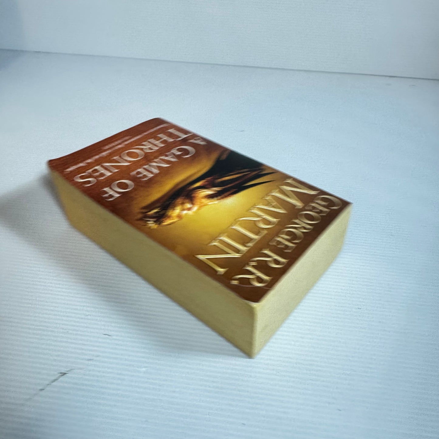 A Game of Thrones - George R.R. Martin