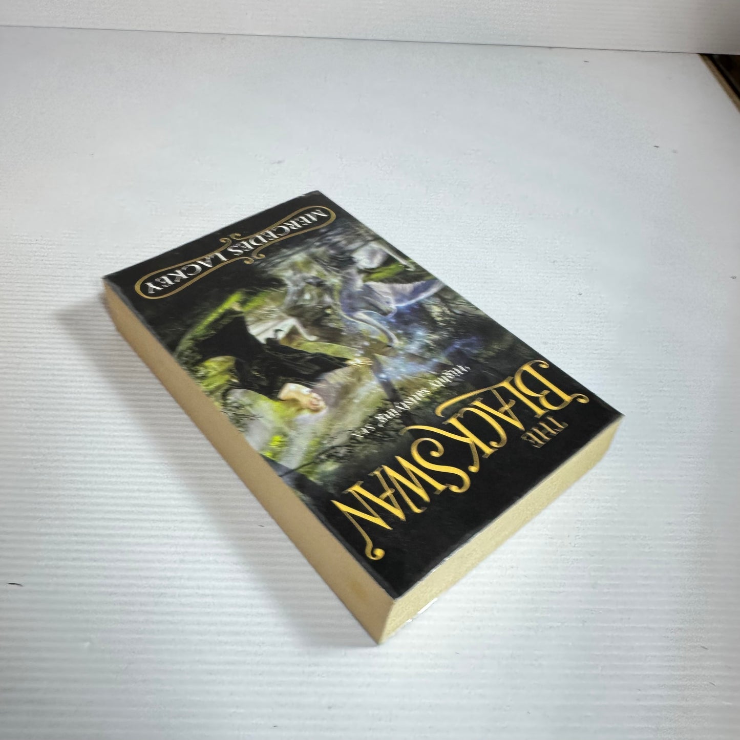 The Black Swan - Mercedes Lackey