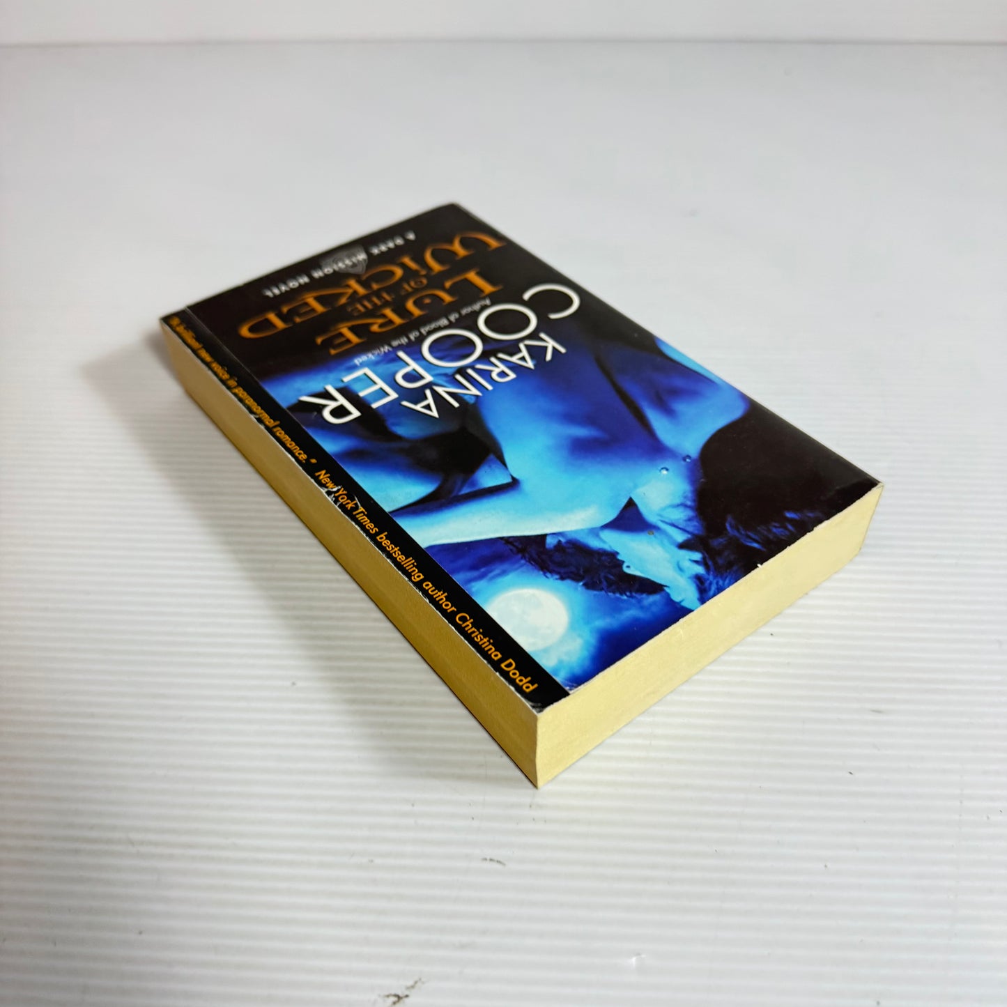 Lure Of The Wicked : A Dark Mission Novel - Karina Cooper