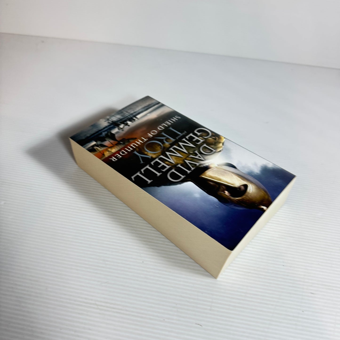 Troy: Shield Of Thunder - David Gemmell (New)