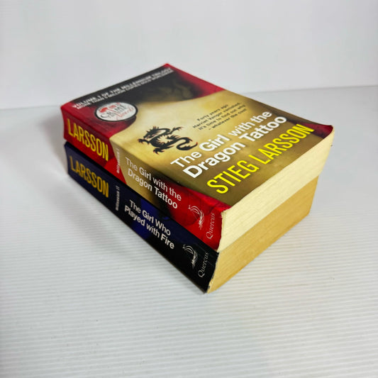Larsson Book Bundle x 2 Books : The Girl with the Dragon Tattoo & The Girl Who Played with Fire (2286)
