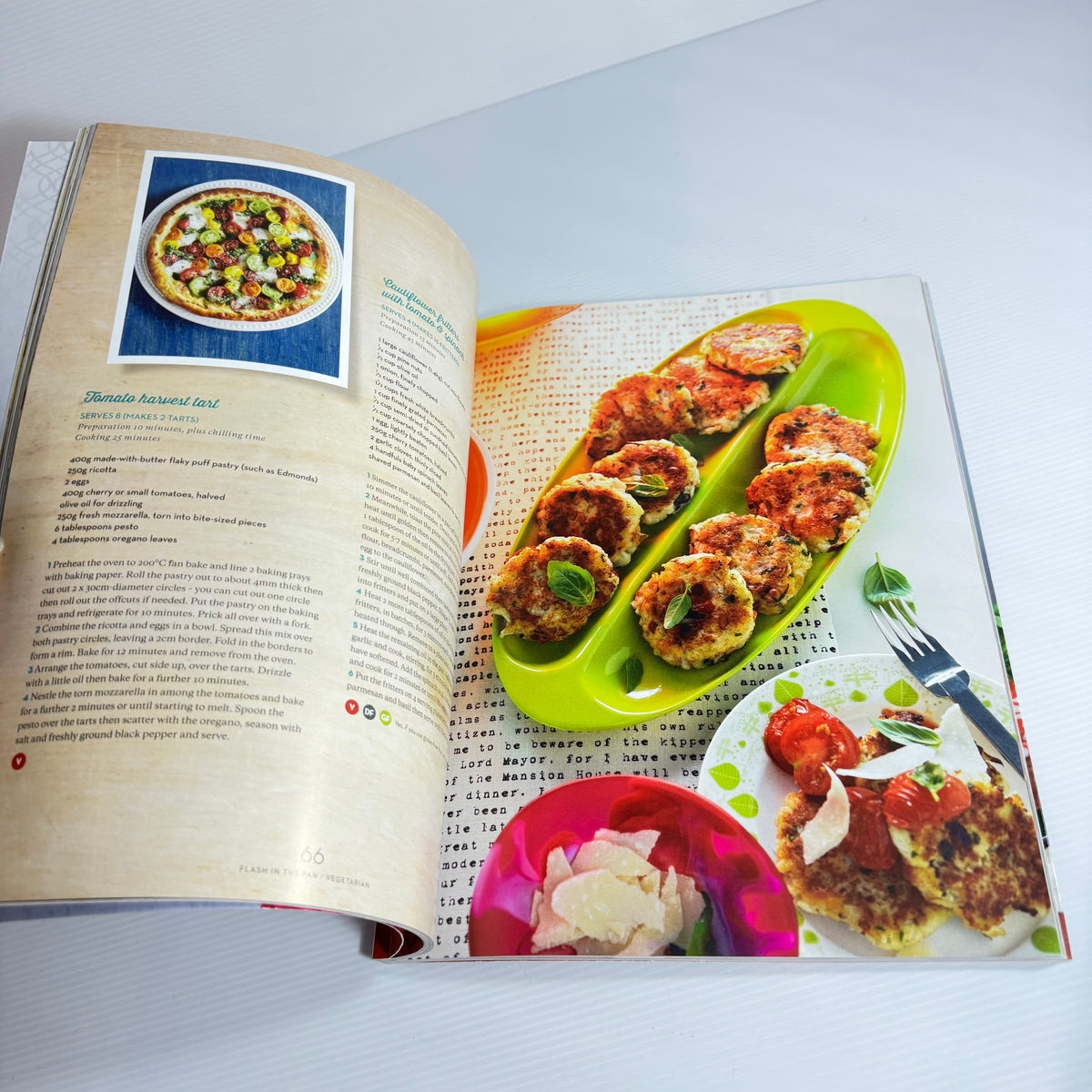 Food in a Flash Cookbook Bundle x 2 : Brenda Kitchen's On the Table in 20 Minutes & Flash In The Plan - Cuisine (3475)