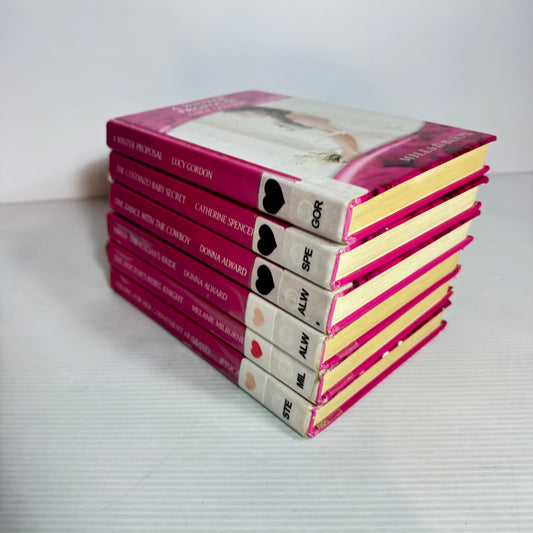 Mills & Boon Romance Book Bundle x 7 Books (2551)
