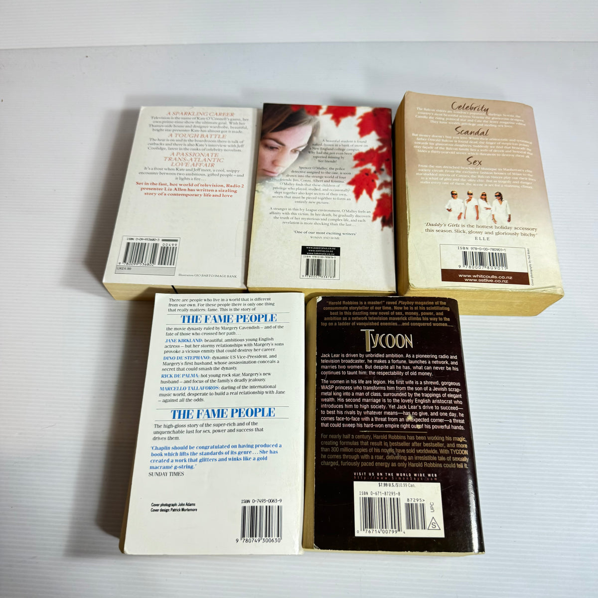 Contemporary Fiction Bundle x 5 : Red Leaves - Paullina Simons, Network - Liz Allen, Daddy's Girls - Tasmina Perry, Tycoon - Harold Robbins, The Fame People - Patrice Chaplin (3407)