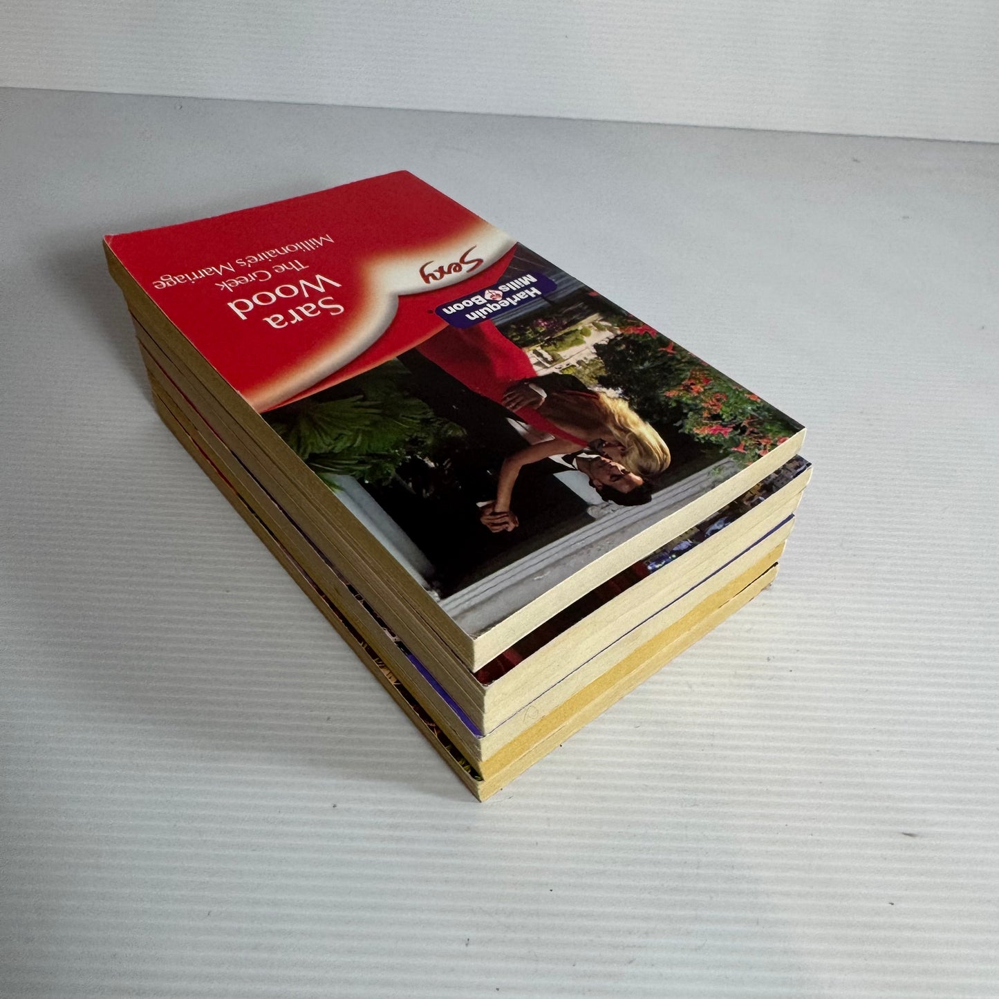 Mills & Boon Sexy Book Bundle x 6 Books (3169)