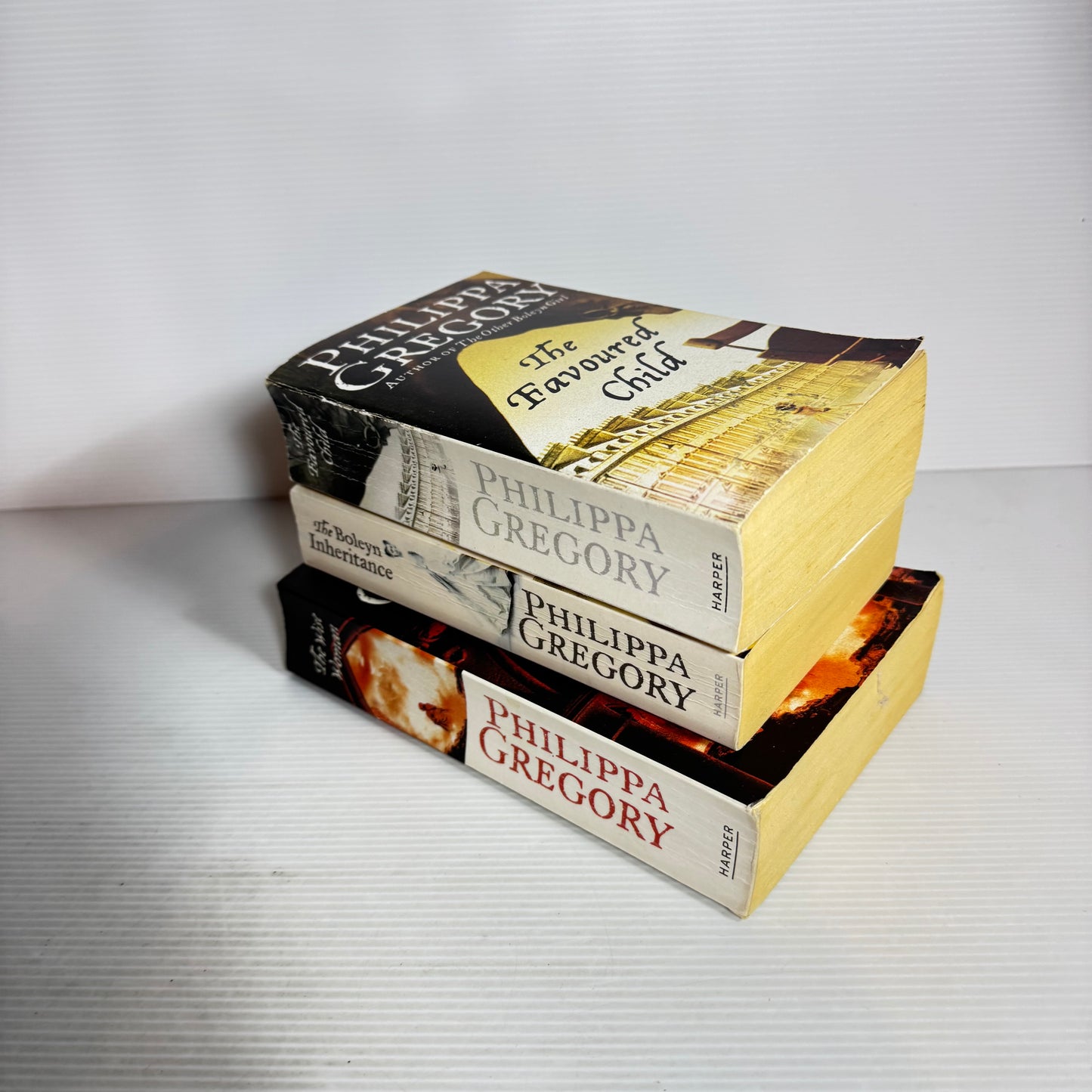 Philippa Gregory Book Bundle x 3 Books : The Boleyn Inheritance, The Favoured Child, The Wise Woman(2505)
