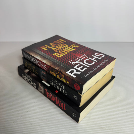 Kathy Reichs Book Bundle x 3 : Flash and Bones, Grave Secrets, Terminal (2816)