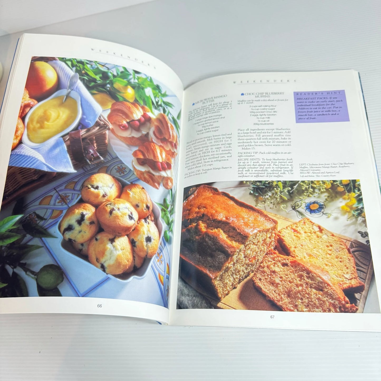 The Australian Women's Weekly Vintage Book Bundle x 3 (Vintage 1980's to 1990's) (2252)