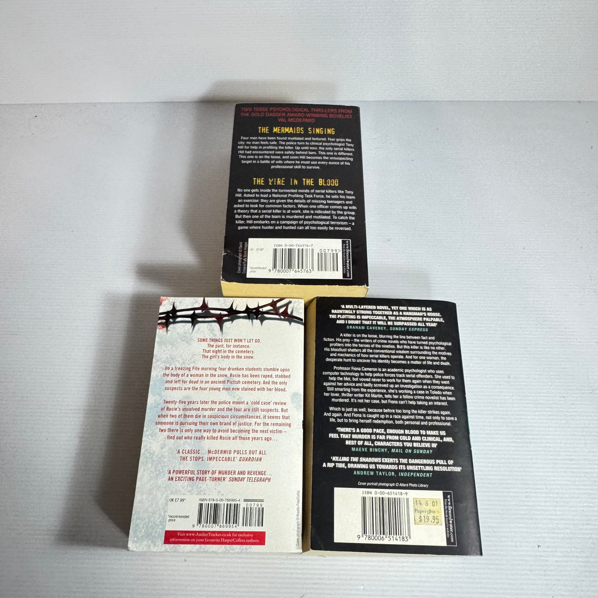 Val McDermid Bundle x 3 Books 4 x Stories : Killing The Shadows, The Distant Echo, The Mermaids Singing & The Wire In The Blood (3440)