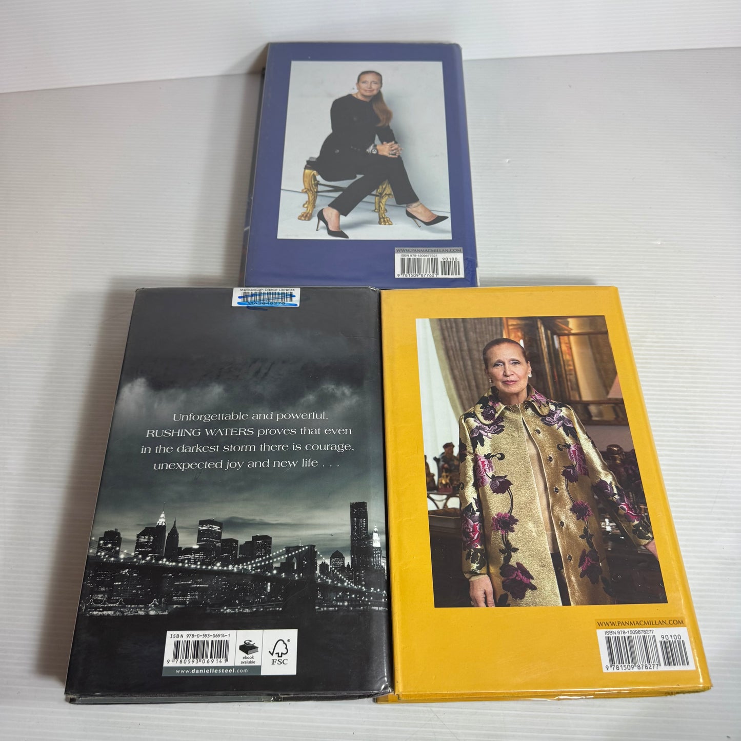 Danielle Steel Hardcover Book Bundle x 3 : Turning Point, All That Glitters, Rushing Waters (2818)