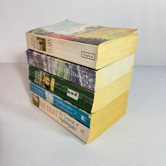 Historic Romance Bundle x 5 : Years - LaVyrle Spencer, The Store - Michael Pearson, The Language of Nightingales - Sue Frost, The Warwyks of Easthapton - Rosalind Laker, Tomorrow's Rainbow - Sara Hylton (3348)