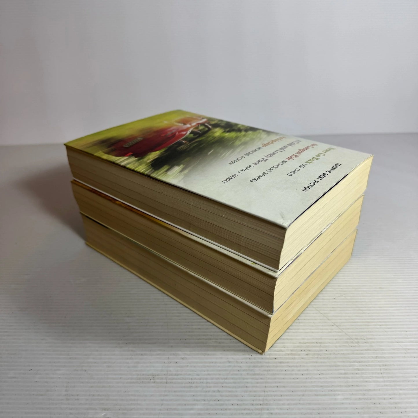 Today’s Best Fiction Book Bundle x3 (4 stories in each) - Readers Digest