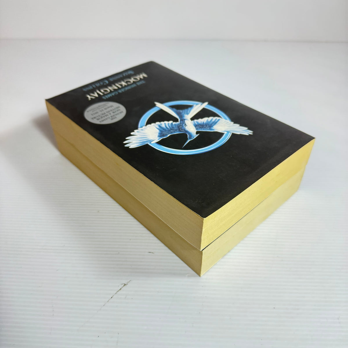 Suzanne Collins Hunger Games Book Bundle x 2 The Hunger Games & Mocking Jay (3271)