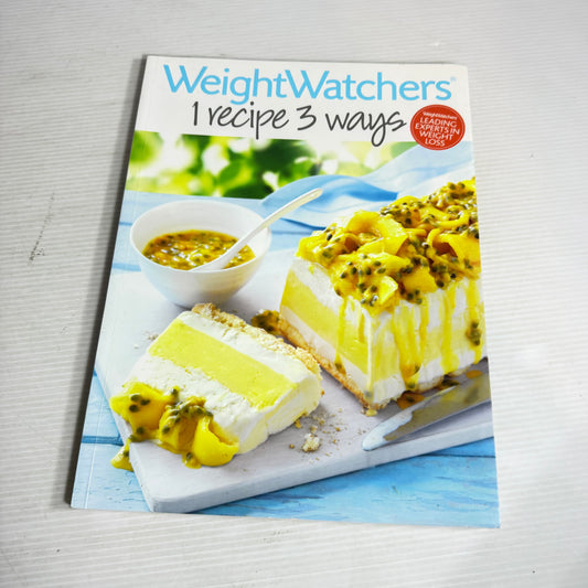 Weight Watchers Cookbook Bundle x 4 : My WW, Cook Simple, Cook Fresh, 1 Recipe 3 Ways (3048)