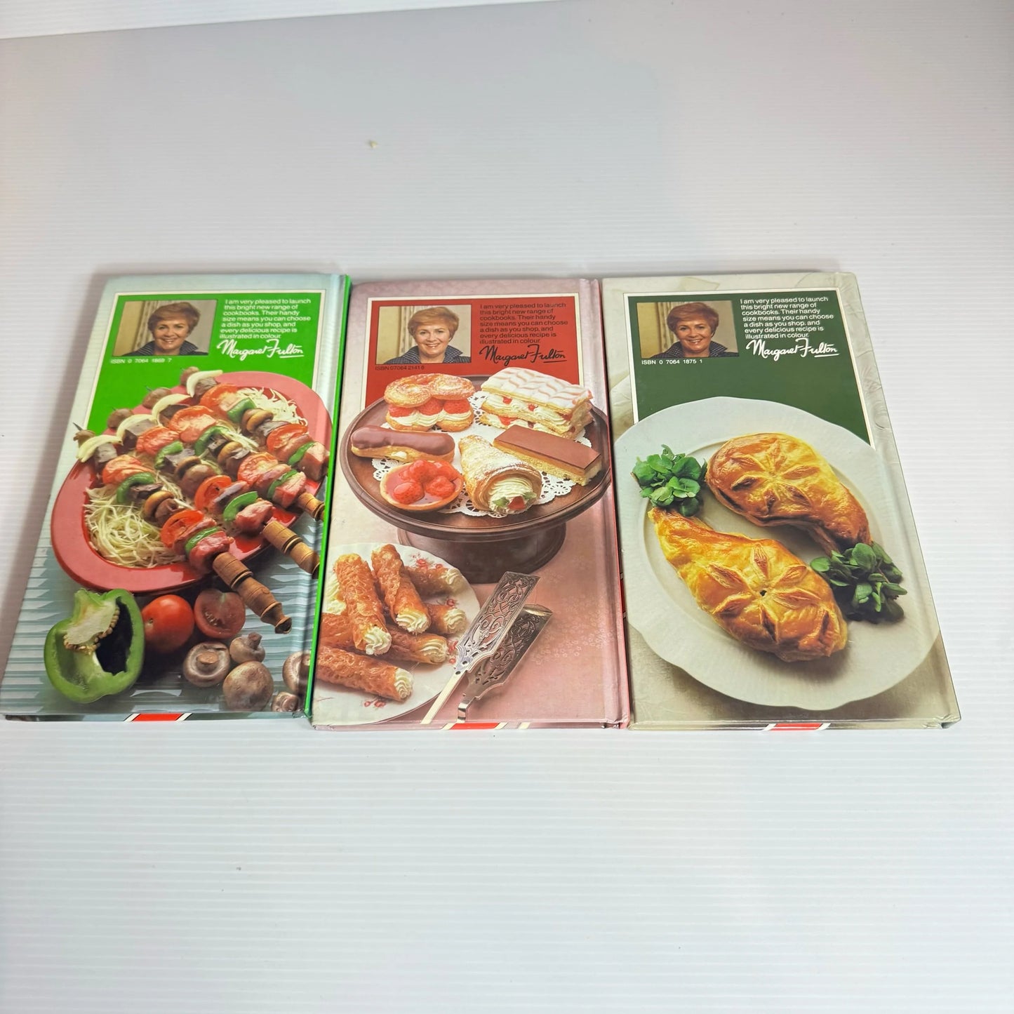 Margaret Fulton's Cook Book Bundle x 3 : Cooking for Two, Home Baking & Slimming (Vintage 1980's) (2206)