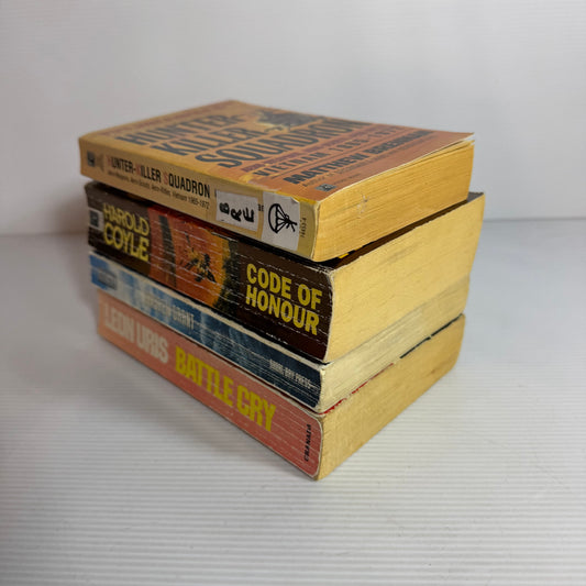 Military Action Bundle x 4 : Hunter-Killer Squadron - Matthew Brennan, Hawks - Andrew Grant, Battle Cry - Leon Uris, Code of Honour - Harold Coyle (3344)