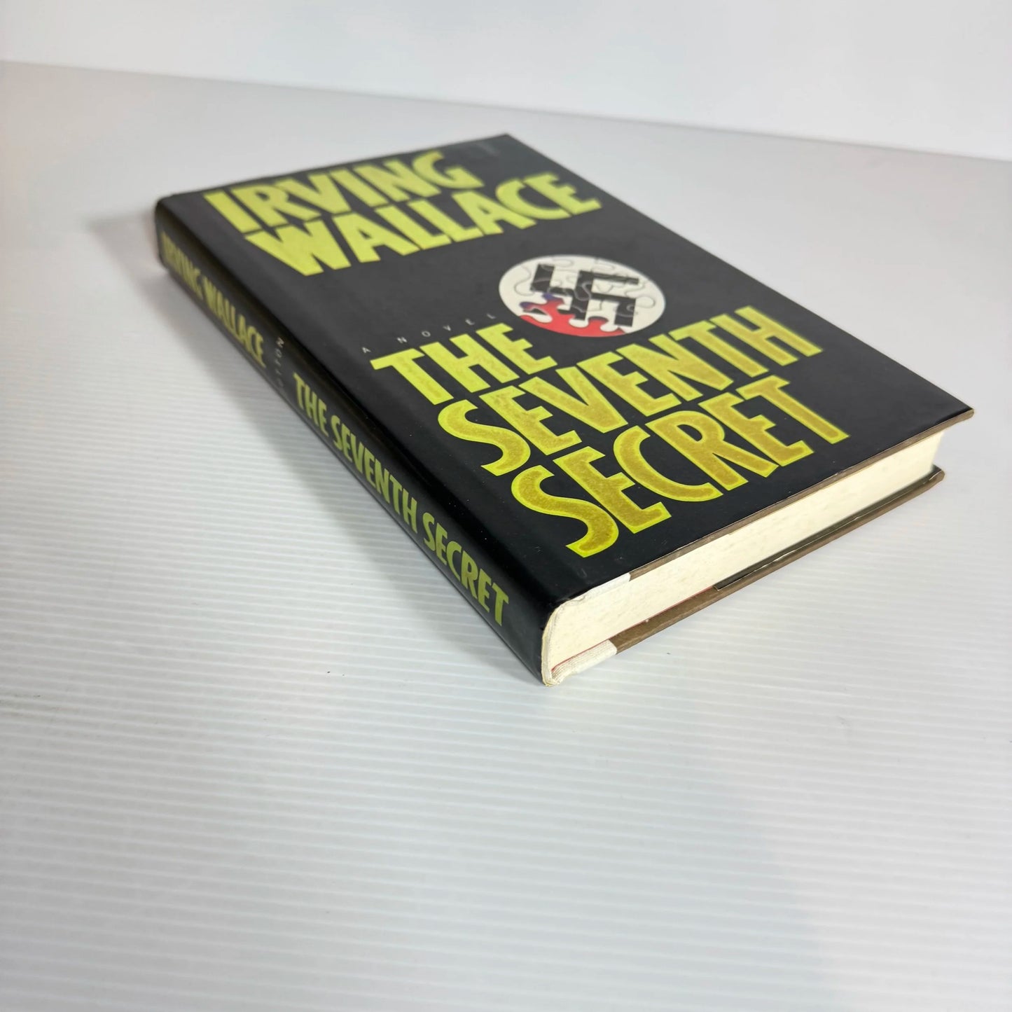 The Seventh Secret - Irving Wallace