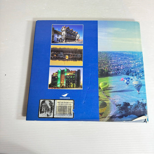 Southampton : Portrait of a Maritime City - Neville Stanikk with Barry Miles