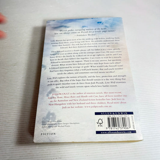 Lone Wolf - Jodi Picoult