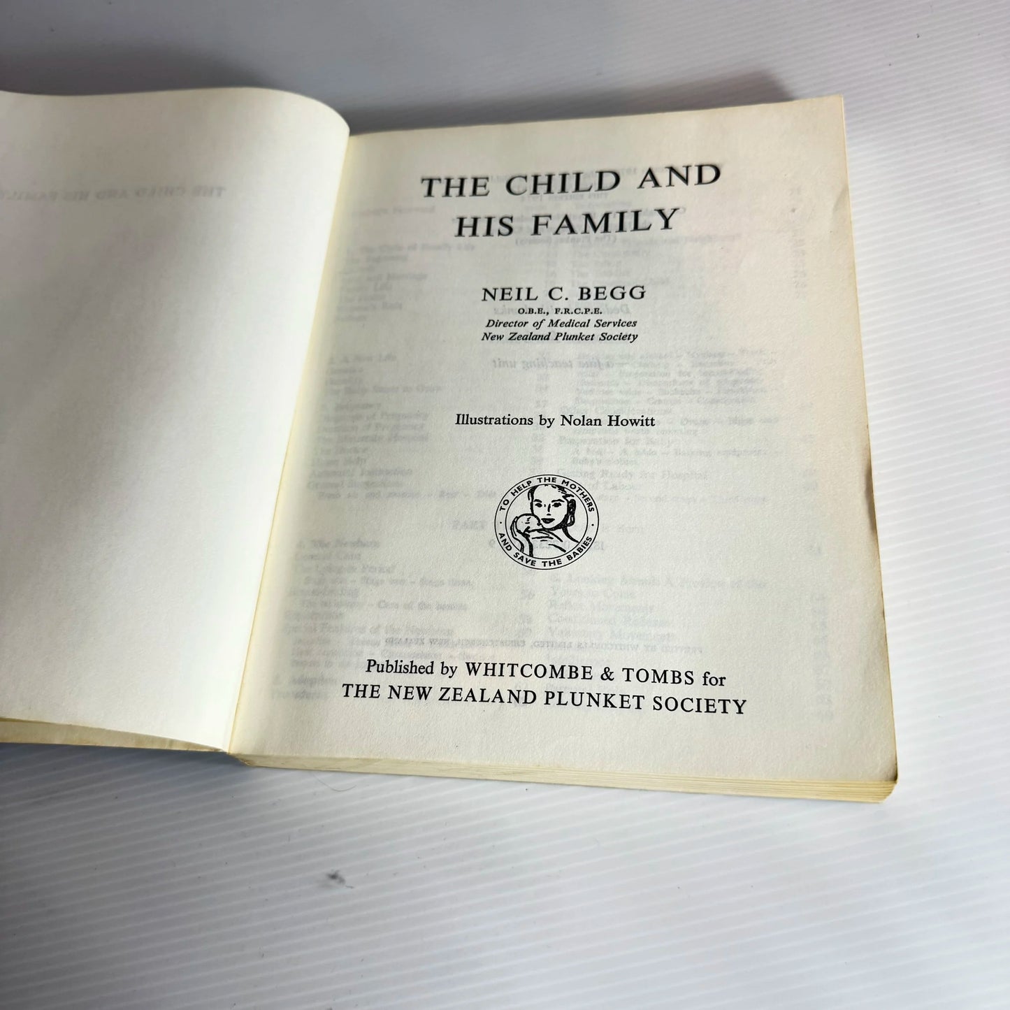The Child and His Family - Neil Begg (Vintage 2nd Edition 1974)